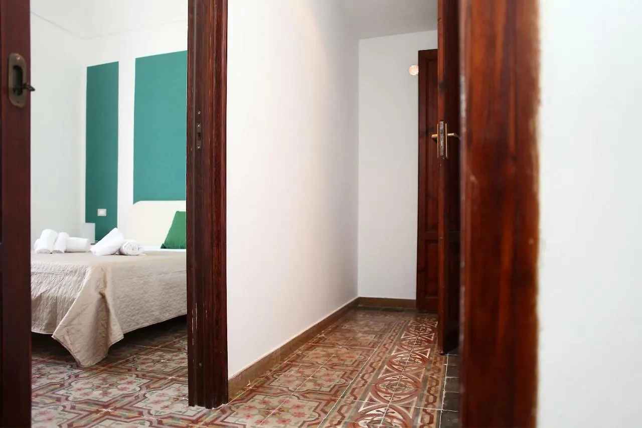 I Vicoletti Rooms & Homes Фавиньяна Гостевой дом