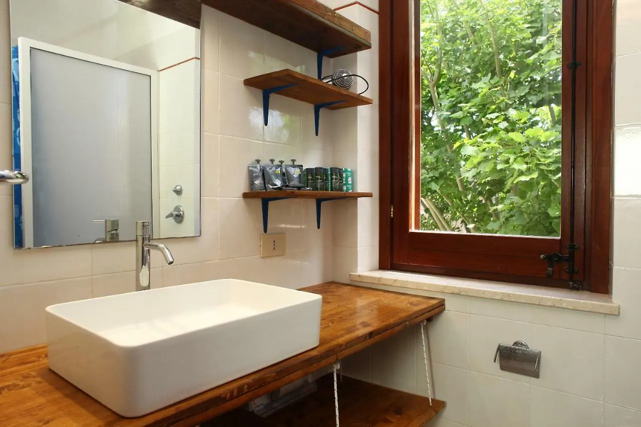 I Vicoletti Rooms & Homes Фавиньяна